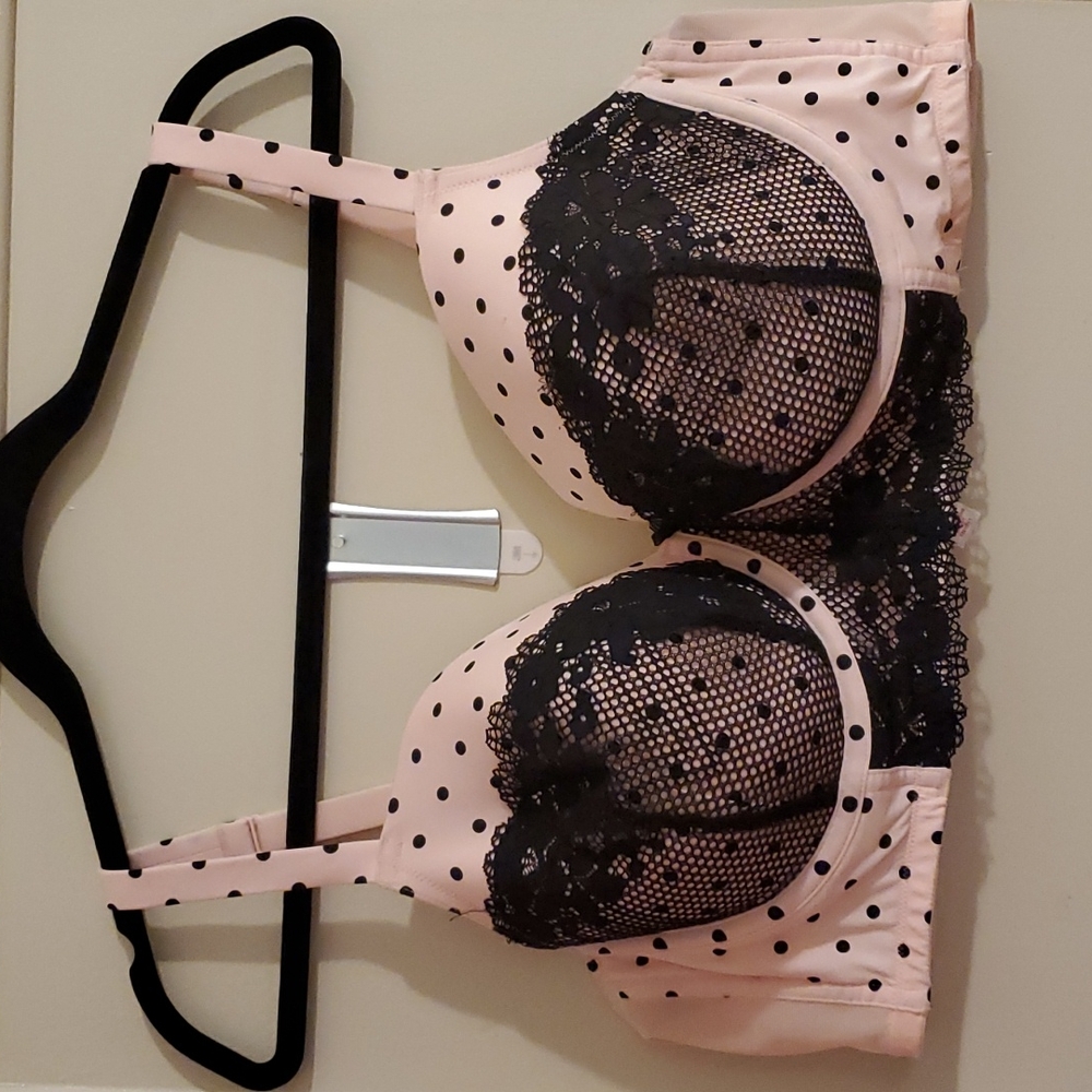 Cacique 44C Lane Bryant Pink Polka Dot Bra
